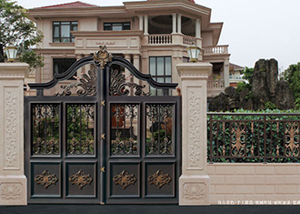 鋁藝大門