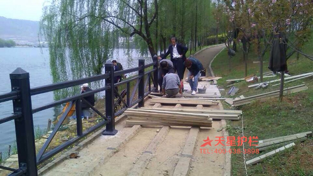 河道安全防護(hù)欄